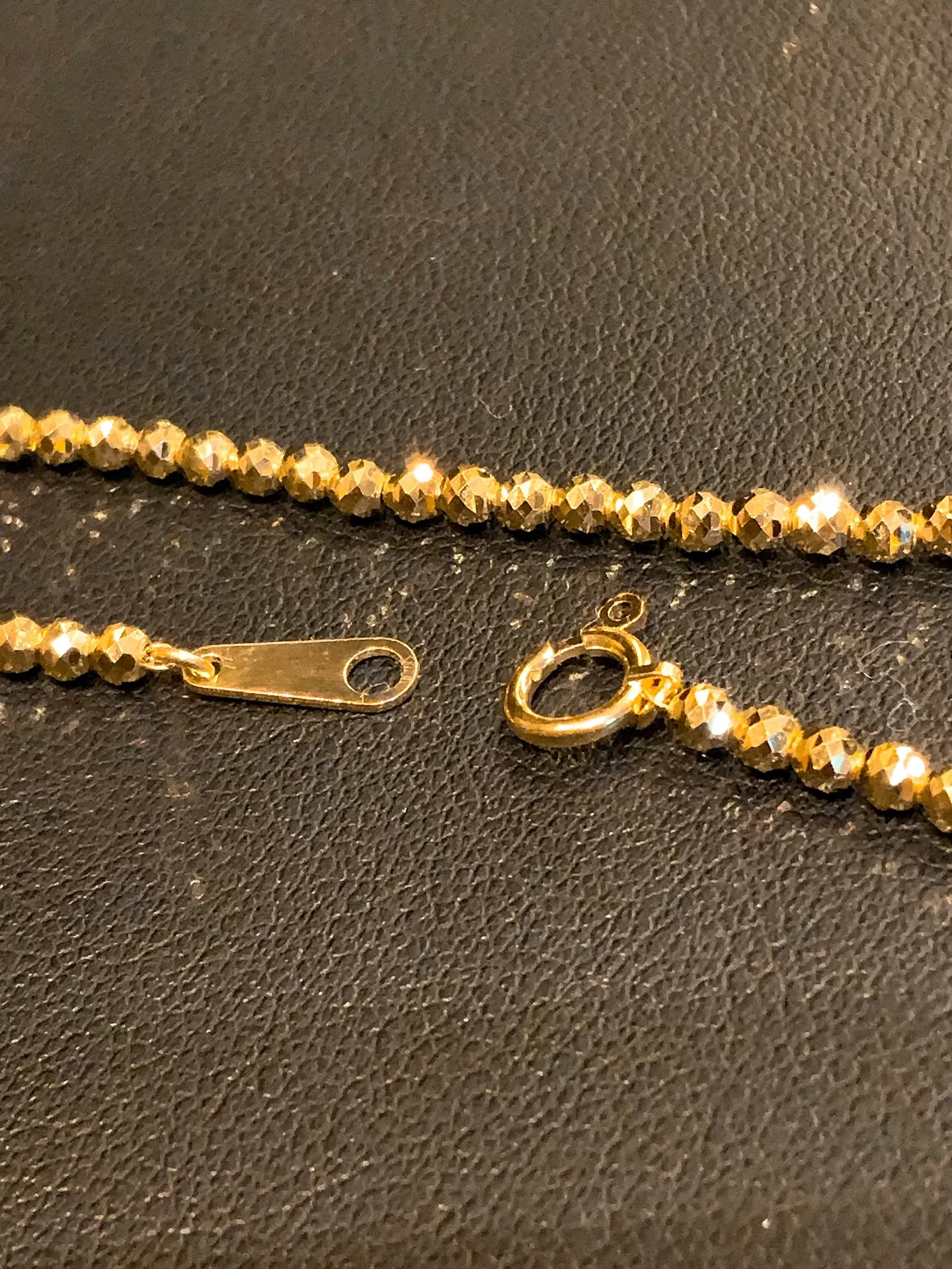 ✨Pt & K18の煌めきを、首元に✨