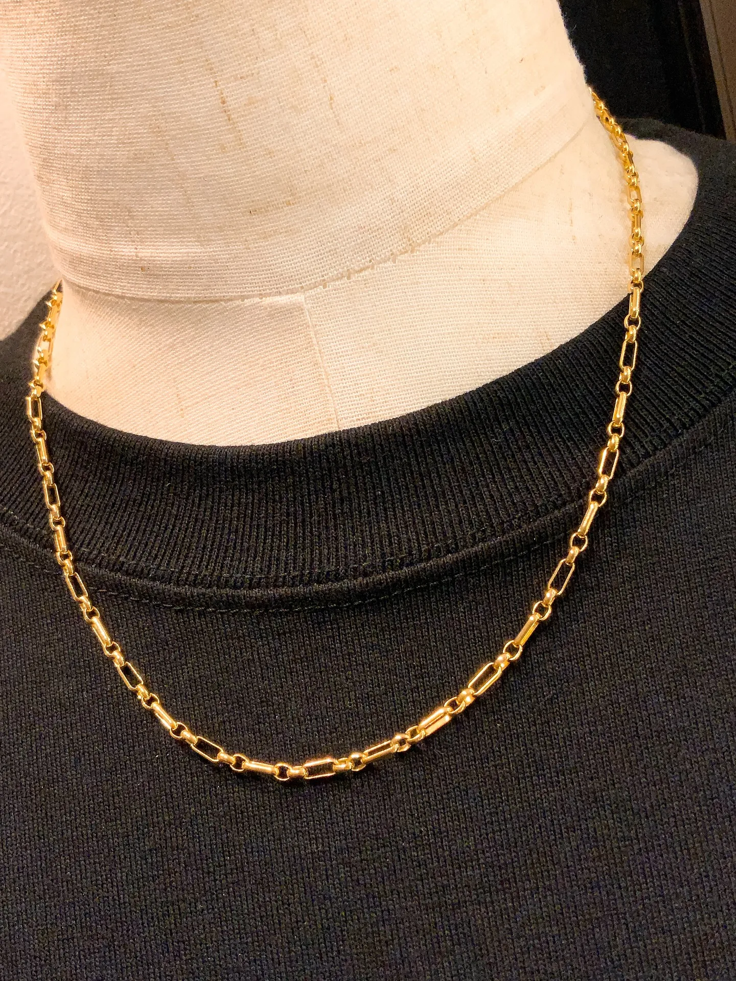 ✨K18フィガロチェーンで、首元に品格を✨