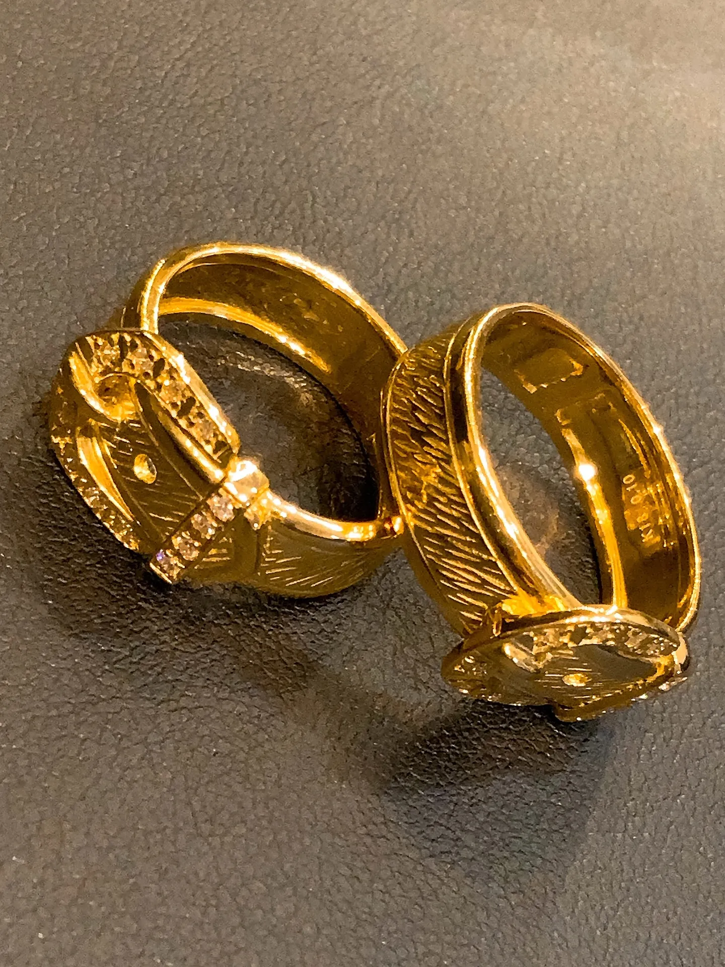 ✨洗練を極めた、K18ベルトデザインリング✨