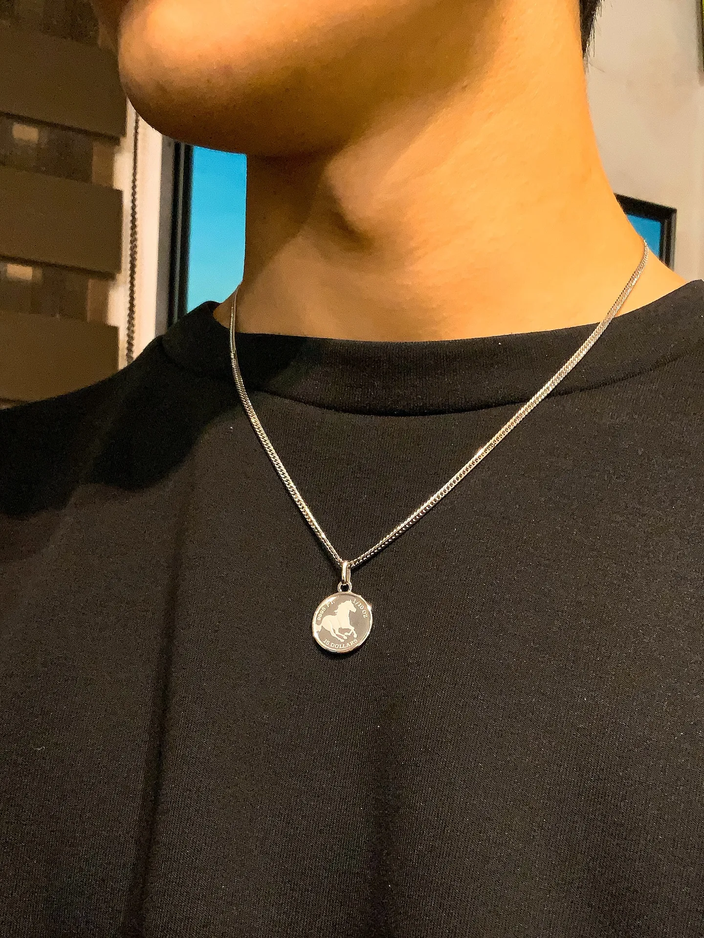 ✨シンプルで差がつく、コインネックレス✨