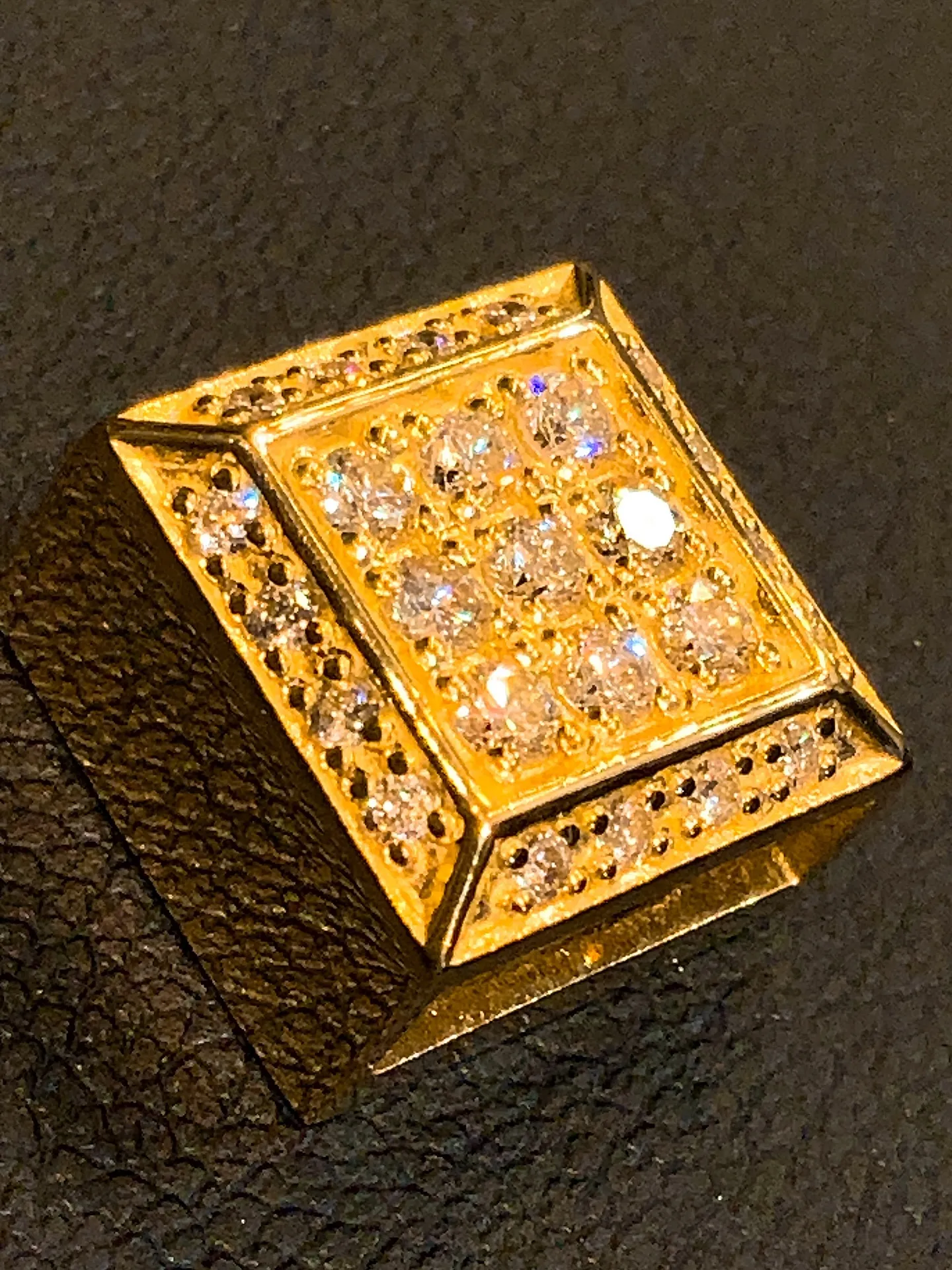 ✨K18 ダイヤモンドビーズペンダント(リバーシブル仕様)✨